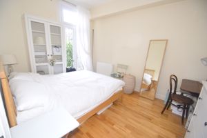 Photo 6- click for photo gallery